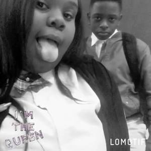 Meet your Posher, Charitee